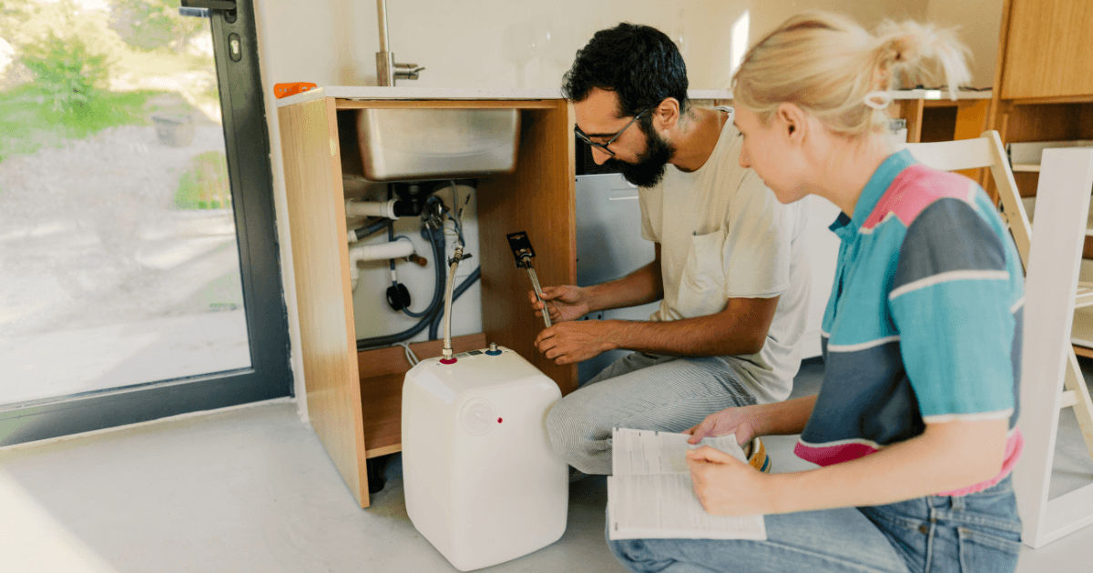 DIY Plumbing Fixes: When to Call a Pro